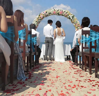 nusa dua beach
